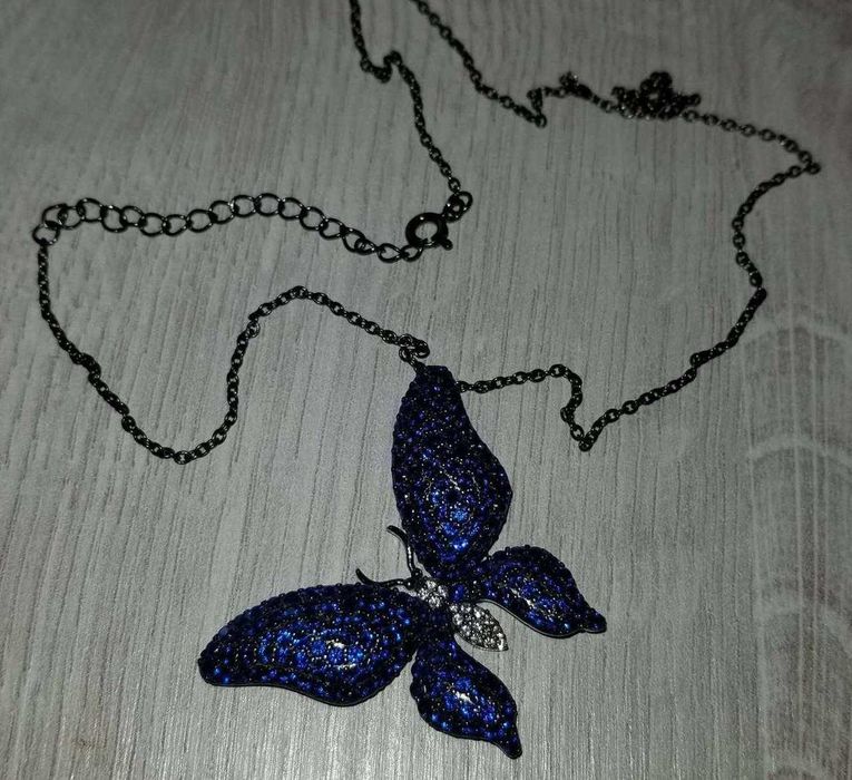 Серебряный кулон бабочка