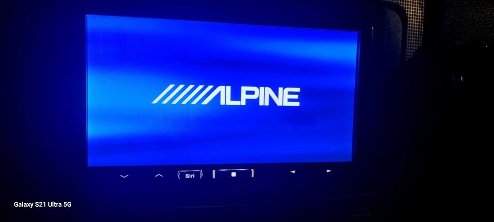 Radio Alpine ILX-700