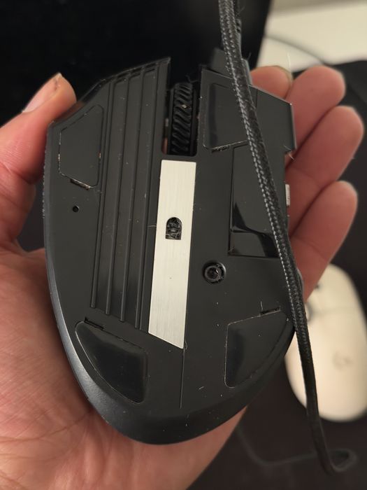 corsair SCIMITAr Elite
