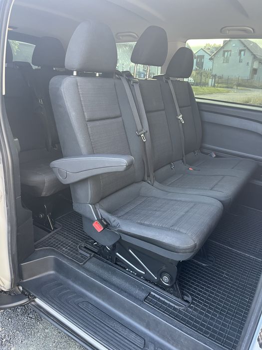 Wynajem bus busa Mercedes Vito Tourer 9 osobowy auta wypożyczenie