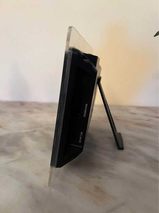 Moldura digital Mitsai 7’’