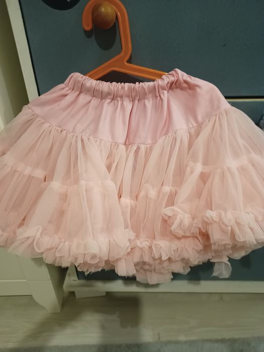 Sprzedam spódniczka tutu puszysta