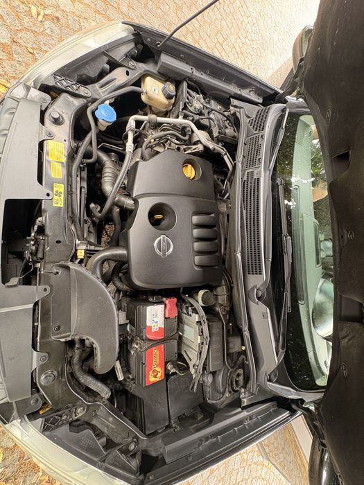 Vendo Qashqai 2008 - Teto panorâmico 5.500€