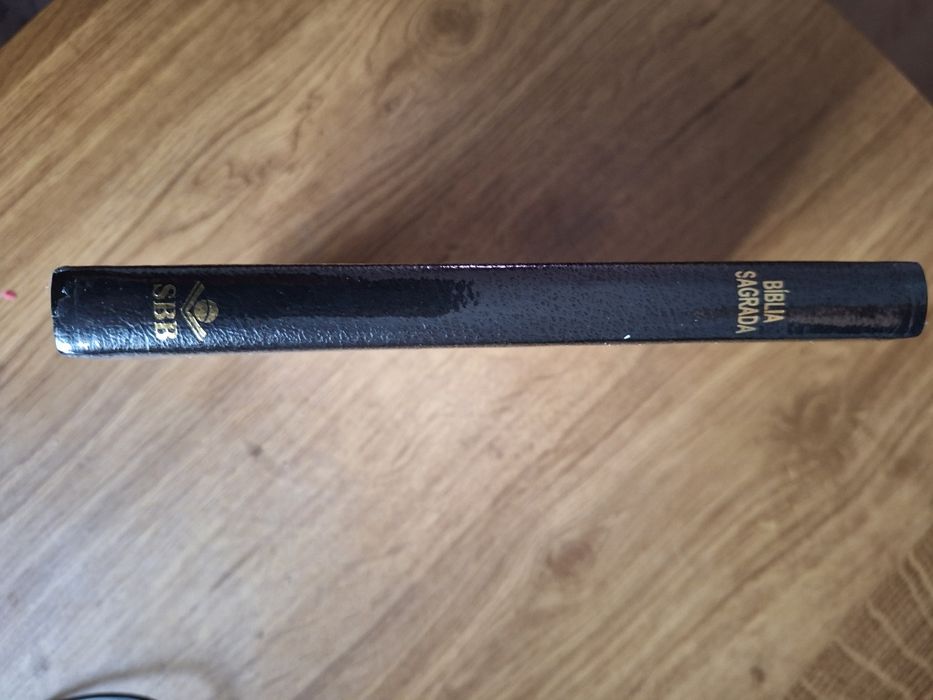 Biblia nova embalada