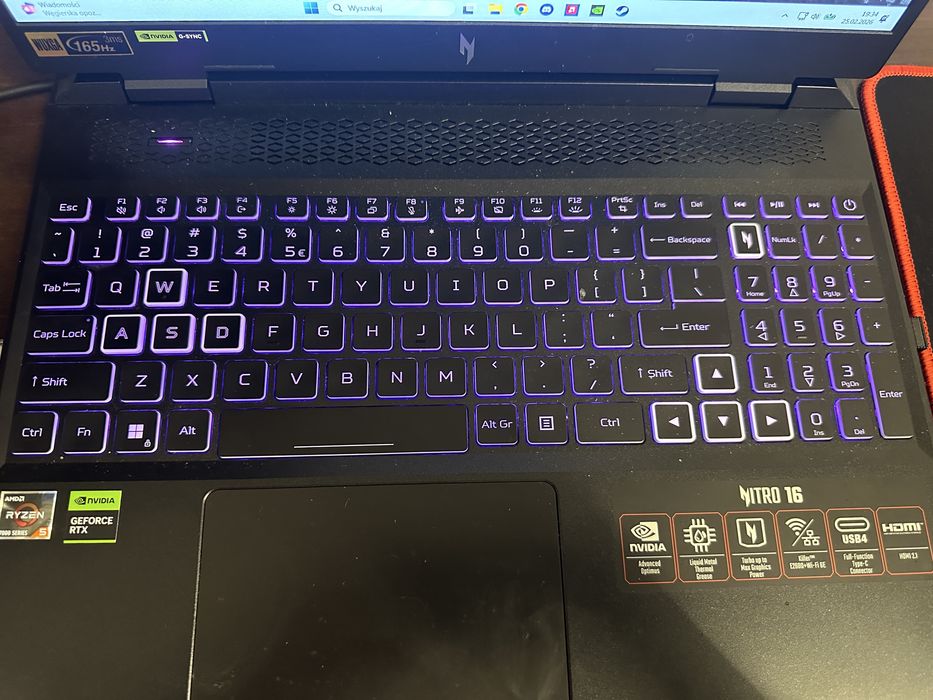 Acer Nitro 16 AN16-41-R372 16” 165hz R5 7535HS 16GB RAM 512GB