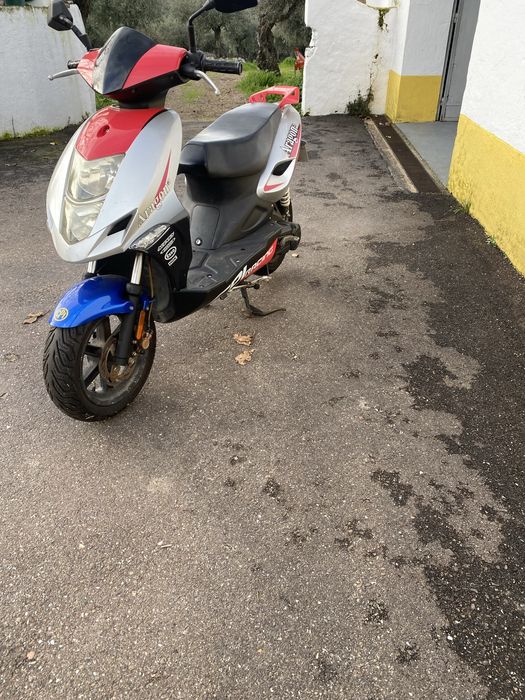 scotter 50 usada motor yamaha cpi