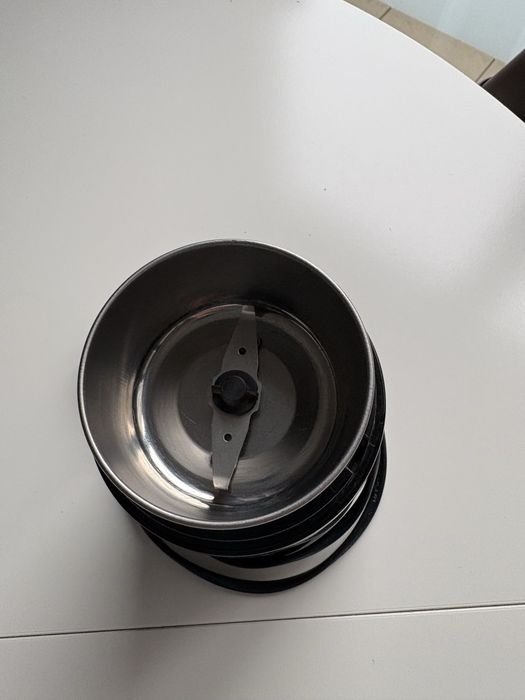 Mlynek do kawy tefal stan bardzo dobry