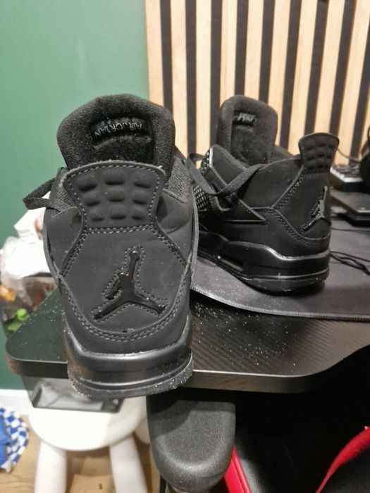 Air Jordan 4 Black Cat