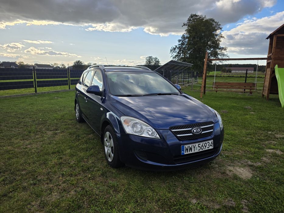 Kia Ceed 1.4 benzyna + LPG  2009 Oszczędna