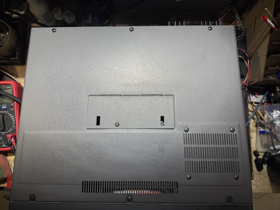 Приемник-сканер Icom R9000