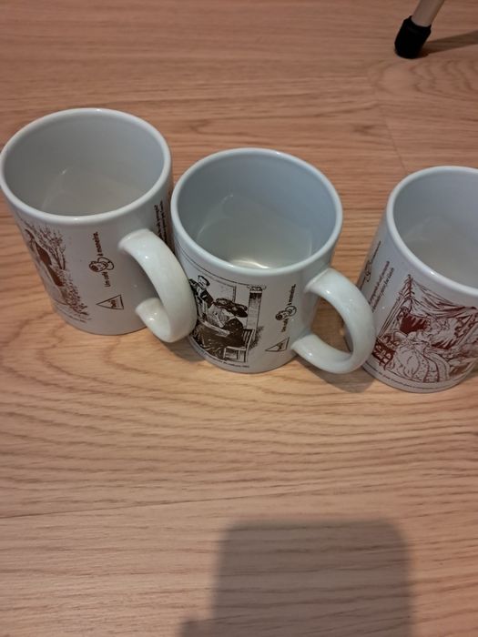 Vendo canecas originais
