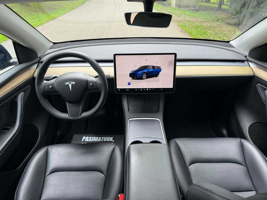 Tesla Model Y 2023 Dual Motor