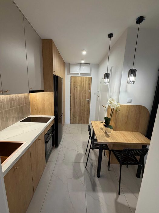 NOWE 2 niezależne pokoje | 42 m² | Przeszklony balkon | Armii Krajowej 7