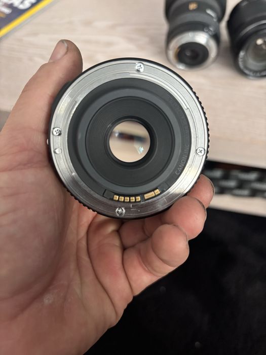 lente 24mm f2.8 de abertura