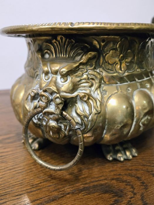 Mosiężna osłonka na doniczki Kalisz