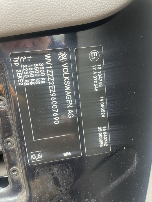 Мотор Двигатель КОМПЛЄКТНИЙ КПП Крафтер Crafter 2.5tdi BJM BJL CECA