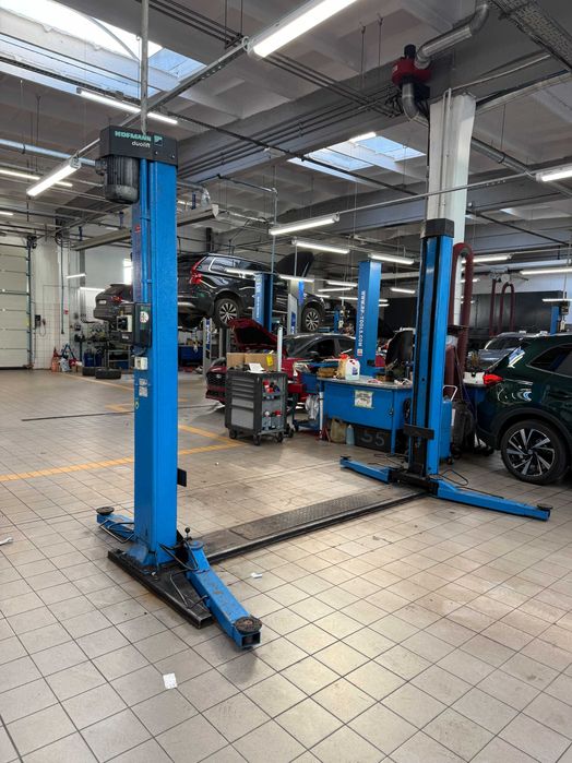 Podnośnik dwukolumnowy Hofmann GTE 2500