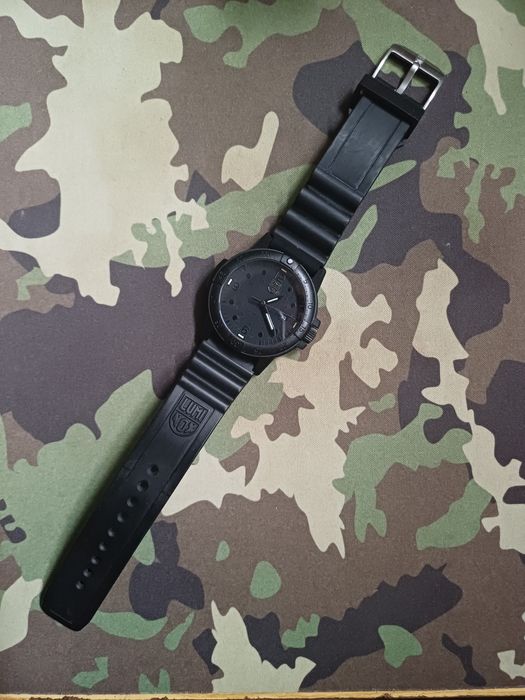 Luminox G Sea Bass Carbonox годинник