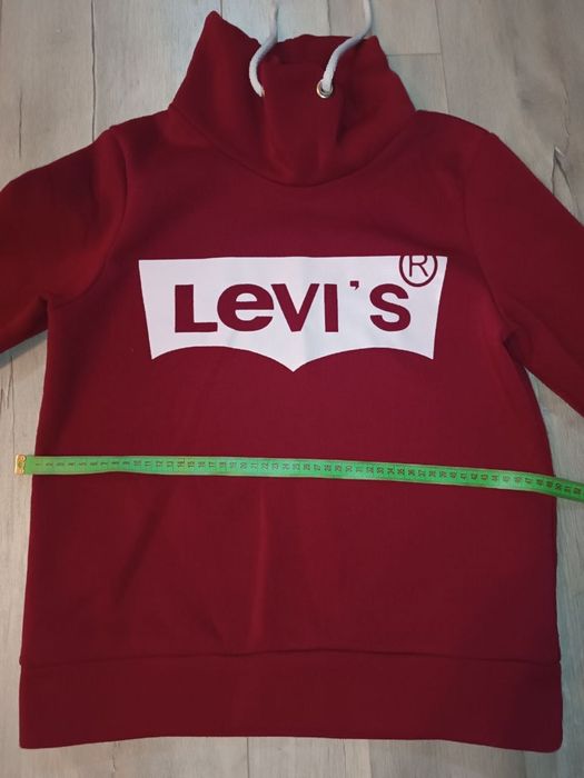 Продам кофту Lev’is