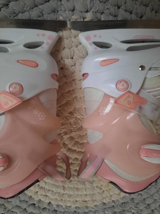Łyżwy dziecięce regulowane BROYX + ochraniacze rozm. 34-37 dziewczynka