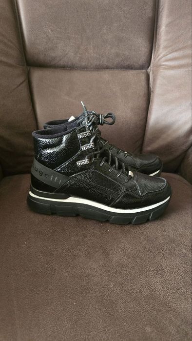 Високі кросівки ботинки Bugatti 40