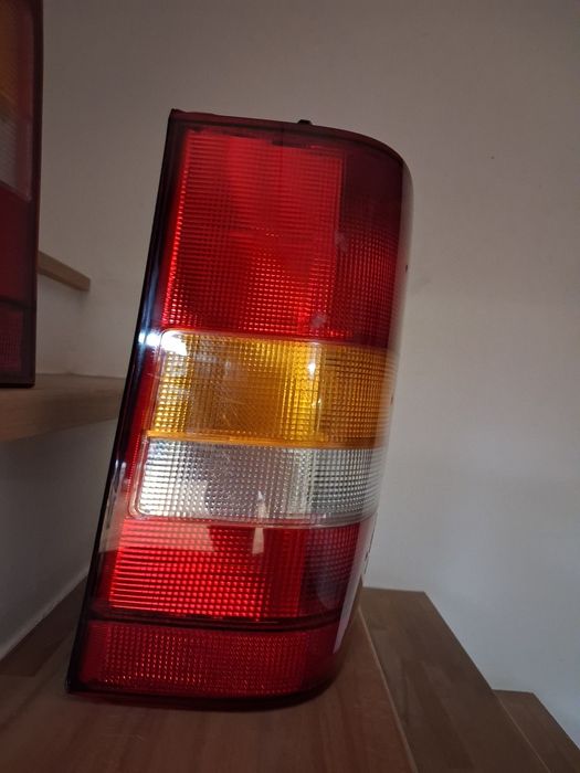 Lampy tylne merdedes vito