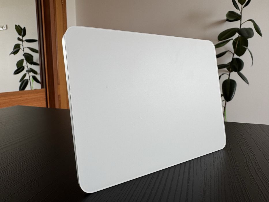 688-Apple Magic Trackpad 2021