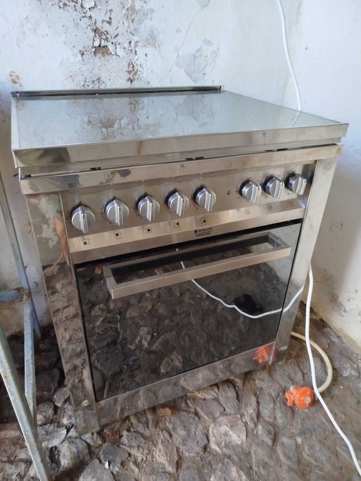 Fogão e forno Ariston