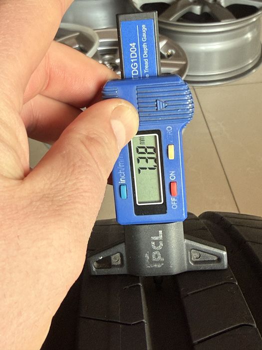 Шини літні різноширокі 265/40/21 255/40/21 Pirelli BMW X3M BMW X4M