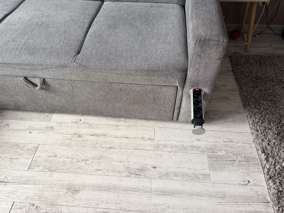 Rogówka zadbana jak nowa robiona na zamowienie.