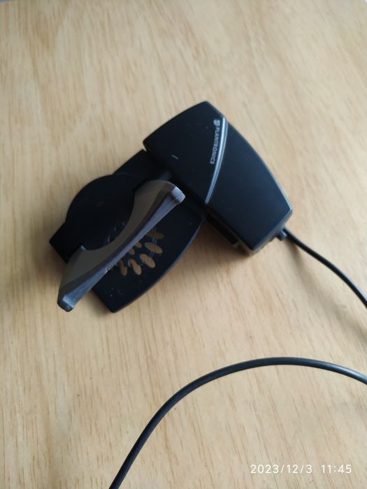 Podnośnik słuchawki Plantronics HL rezerwacja10