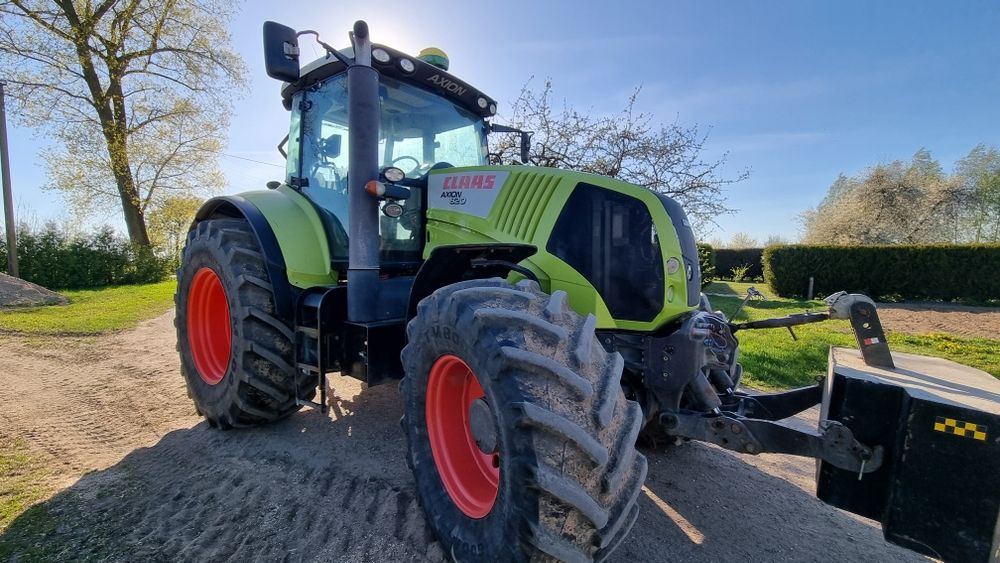 Ciągnik Claas Axion 820 Nawigacja  krajowy