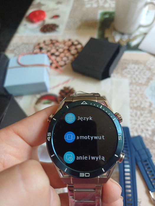 Sprzedam Nowy meski zegarek smartwatch