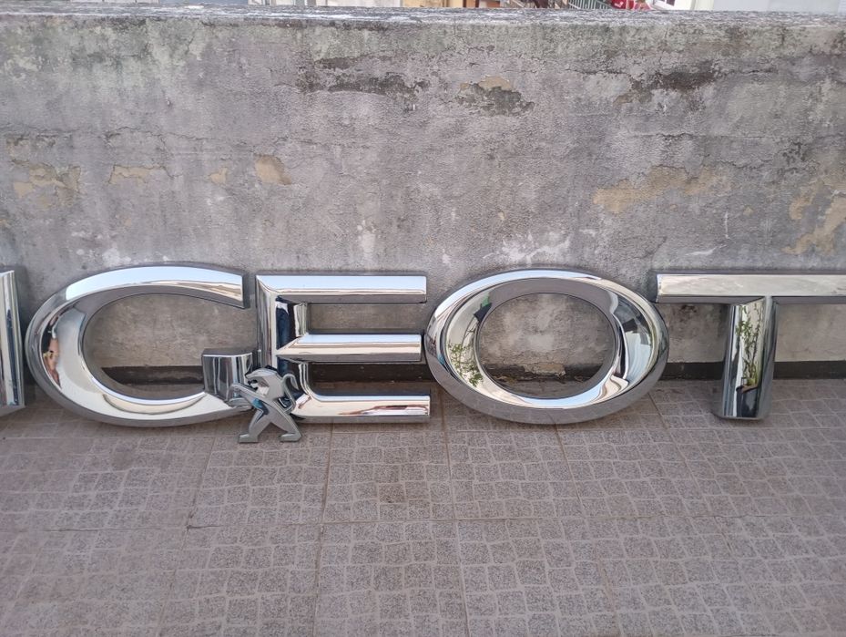Letras da  peugeot