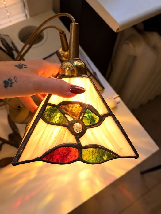Lampy witrazowe w stylu Tiffanego
