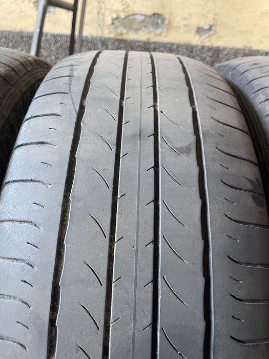 Комплект резини 235/55/R20 DUNLOP