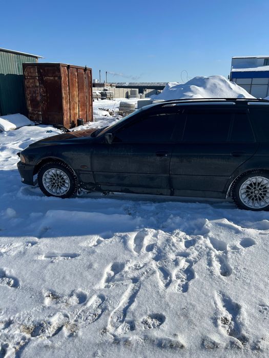 Скутер автомобіль