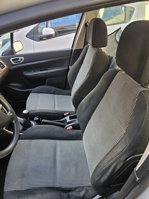 Peugeot 307 — fotografia 8
