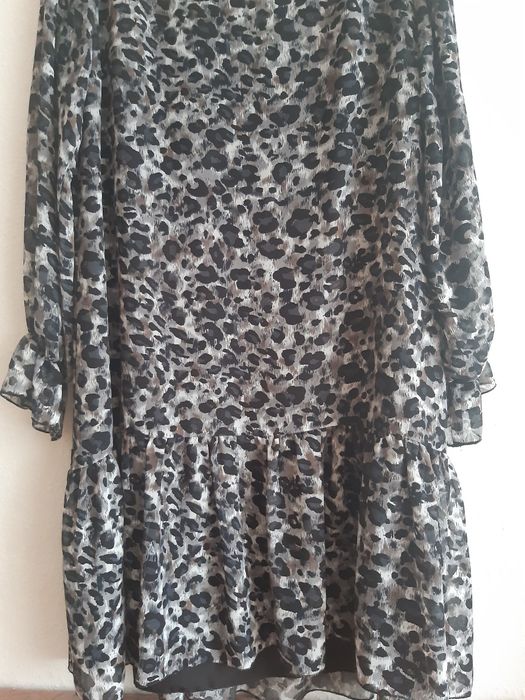 Nowa elegancka szara sukienka  L 40 panterka cętki midi