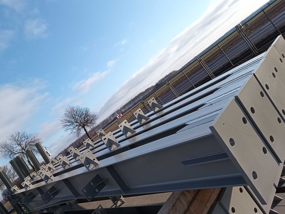 Konstrukcja  hali wiaty stalowa   17 x 30 x 6