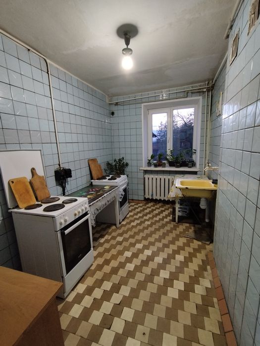 Оренда кімнати в гуртожитку