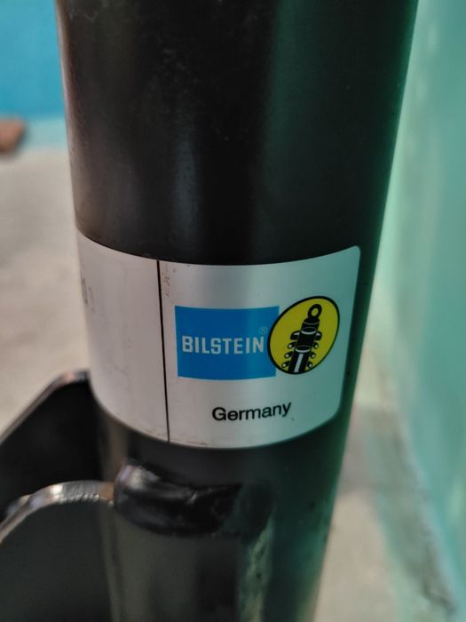 Амортизатори стойки Bilstein honda civic