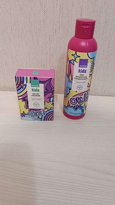 Набір для дівчинки, шампунь,вода.