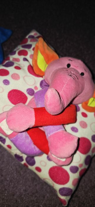 Іграшки мякі дитячі