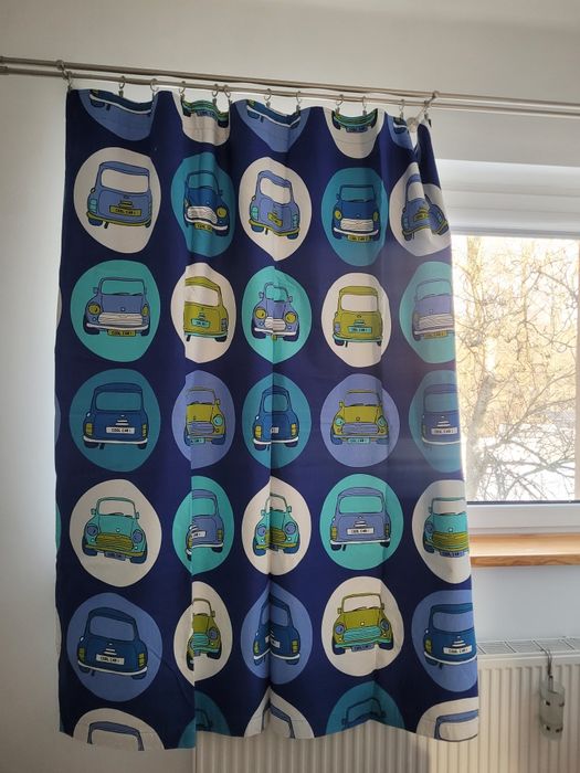 Zasłona zaciemniająca do pokoju dziecięcego auta