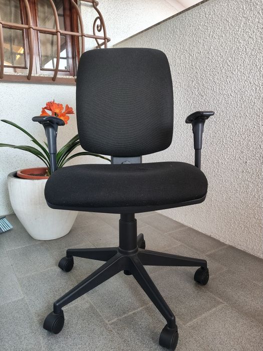 Mesa + cadeira secretária