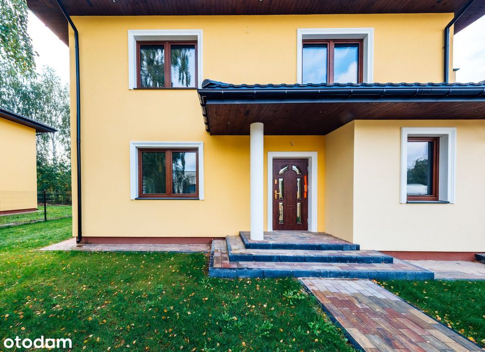 Nowy bliźniak pod miastem