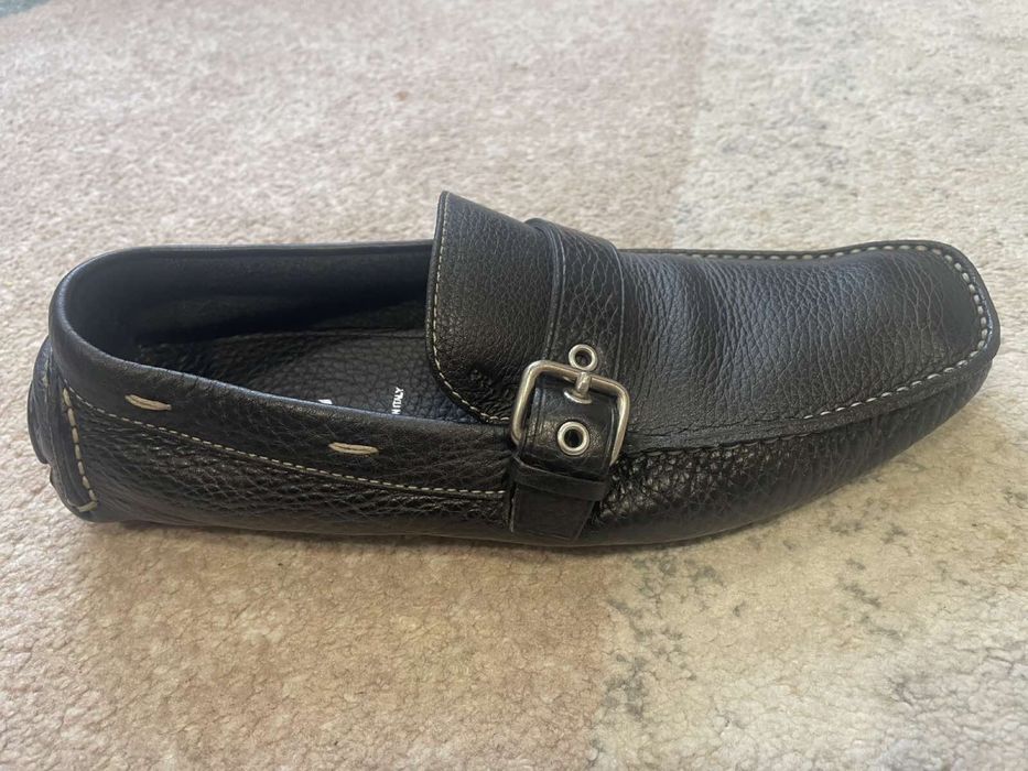 Продам сокасины  PRADA , италия