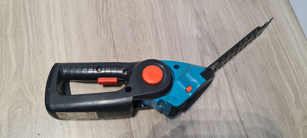 Nozyce do żywopłotu Gardena 8824