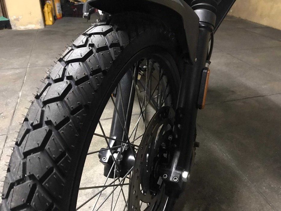 UM DSR 125 Adventure 2023 Preta